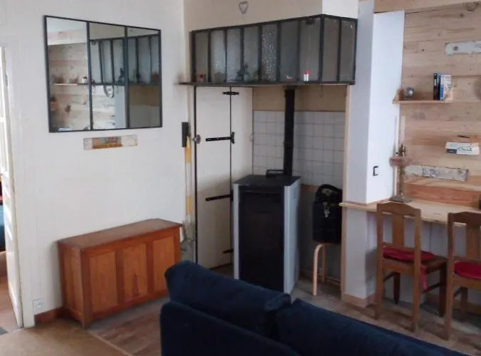 Au 17 Casa de hóspedes Murat (Cantal)